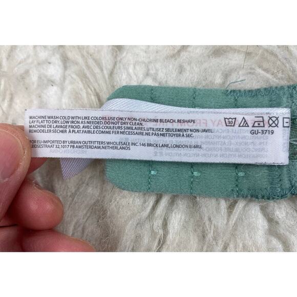 Out From Under Women's 34D Green Unlined Sheer Lace Balconette Bra - Picture 7 of 7